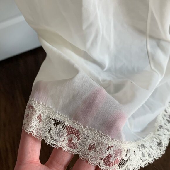Vintage Roger’s 50s lace slip lingerie - Picture 8 of 16
